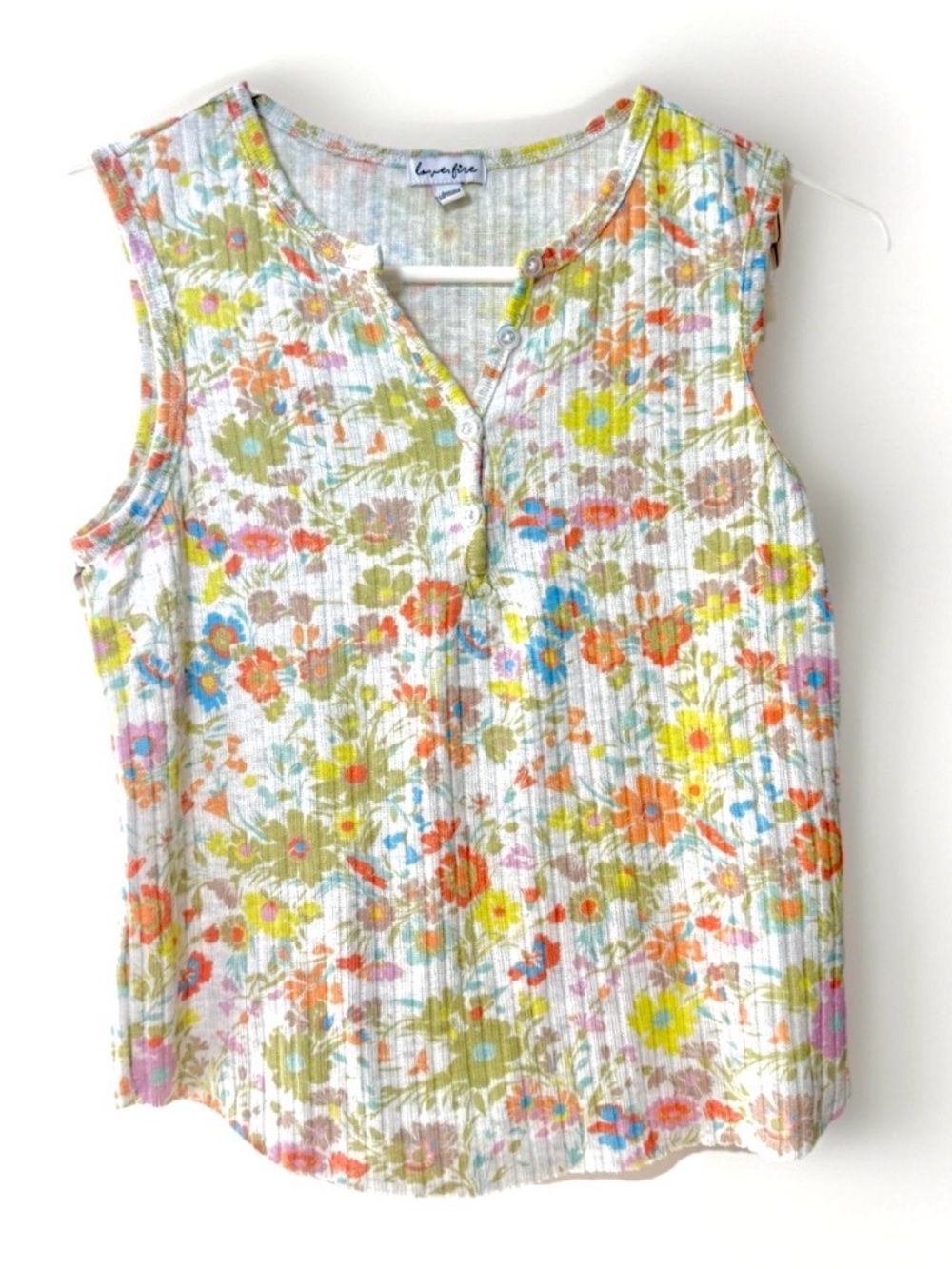 Womens Sleeveless tank Top Size L White Flower Floral Summer Shirt Love, Fire